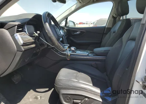 2020 Audi Q7 Premium Plus z USA, uszkodzony, nr VIN WA1LXAF71LD003161